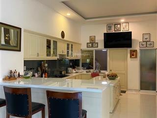 Bán biệt thự vip chateau phú mỹ hưng, quận 7  0912 183 ***