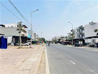 Chợ míatân mỹ (chợ đầu mối hoa quả bắc giang) còn duy nhất 1 lô 2 mặt thoáng. 150m2. hơn 4 tỷ