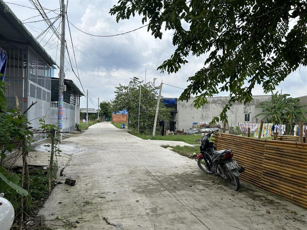 Đất giồng lớn mỹ hạnh nam  long an