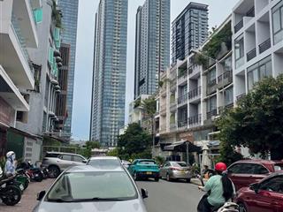 Cần cho thuê nhà mặt tiền ngay cc nguyễn ngọc phương