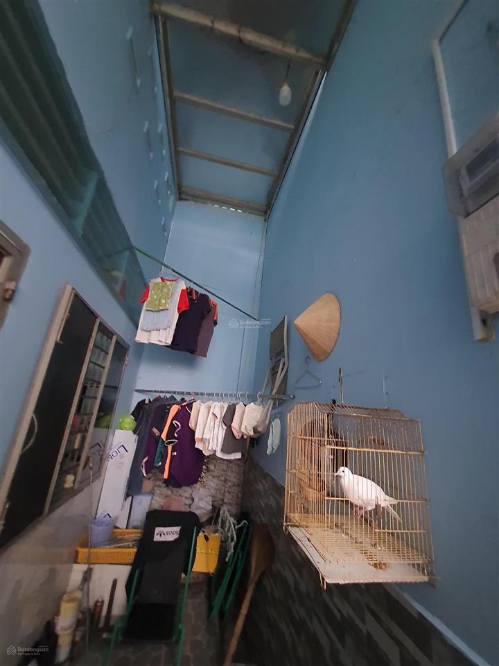 Bán gấp nhà thích quảng đức, p5, pn. sân rộng, cách hxh 30m, thông tứ phía