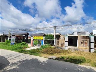 Hh 1% bán gấp đất dt821, x. lộc giang, có sẵn nhà, full thổ cư