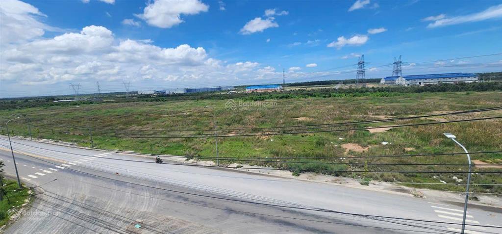 Bán đất kcn tây ninh, vị trí đẹp góc 2 mặt tiền, 2,53 tr/ m2