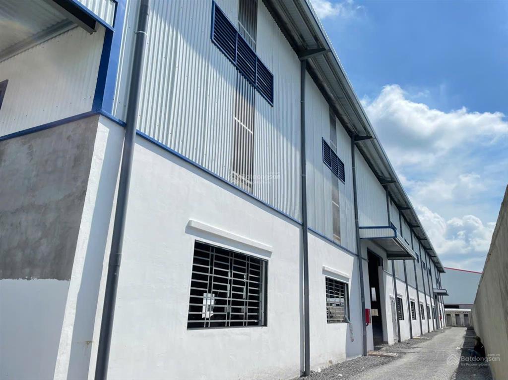 Cho thuê kho xưởng 5000m2 tại kcn bến lức, long an. giá rẻ chỉ 70k/m2