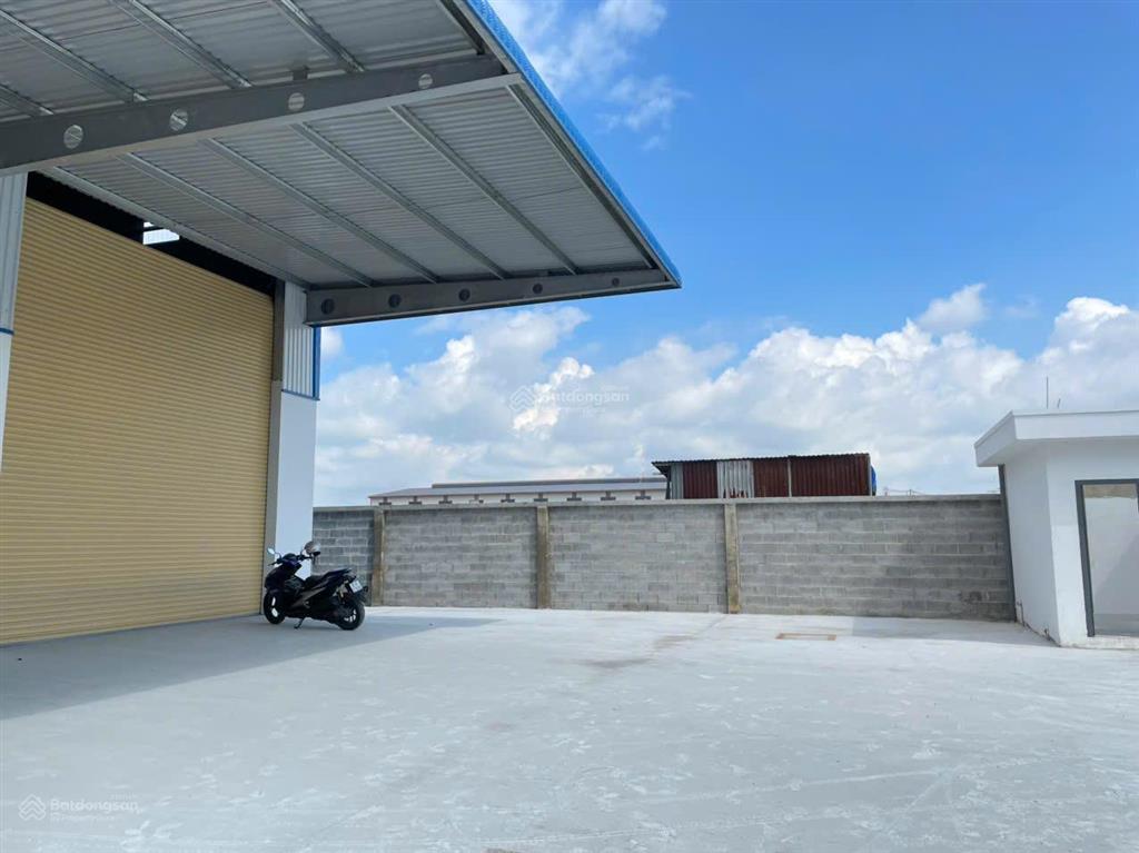 Cho thuê kho xưởng 5000m2 tại kcn bến lức, long an. giá rẻ chỉ 70k/m2
