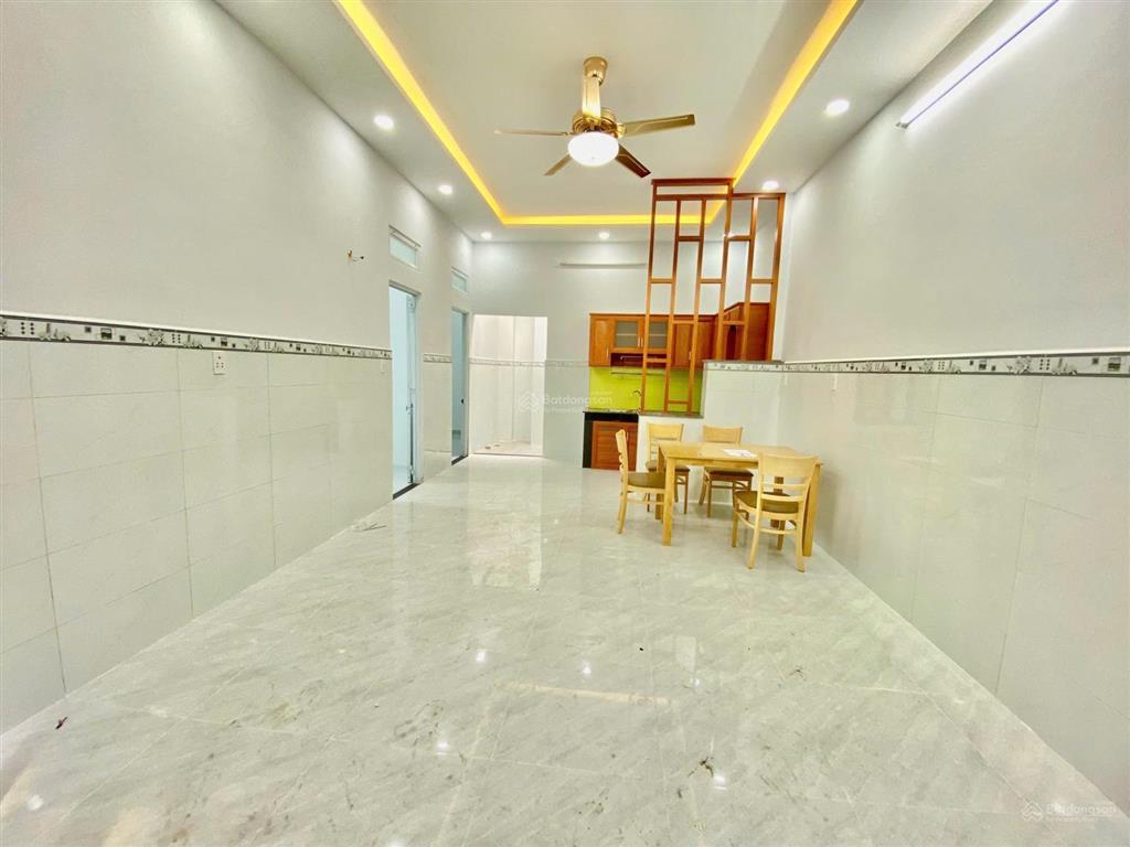 Bán nhà hẻm kênh nước đen, 4.2x12m, cn 61,1m2, 1 trệt giá 4.15 tỷ tl