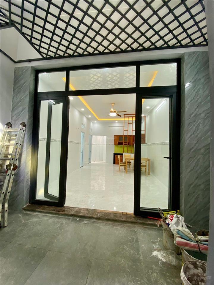 Bán nhà hẻm kênh nước đen, 4.2x12m, cn 61,1m2, 1 trệt giá 4.15 tỷ tl