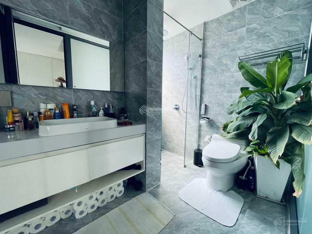 Bán gấp ch richmond 2pn giá 4.1 tỷ. bao sang tên  0901 970 ***