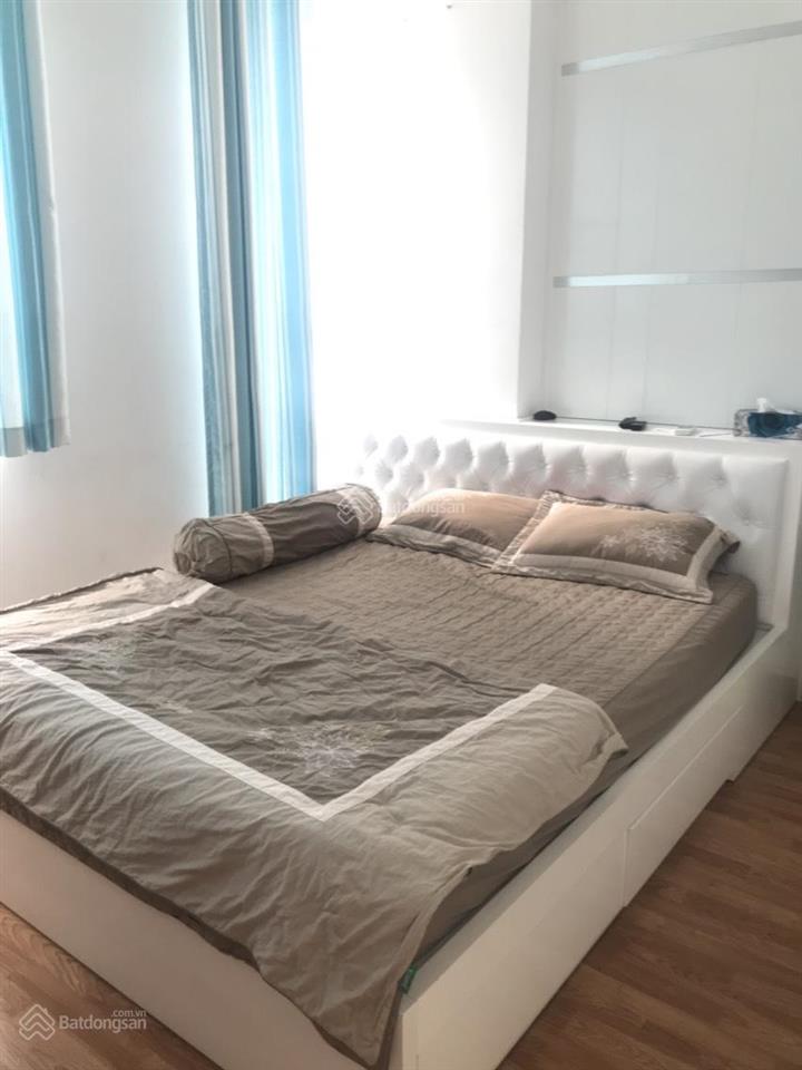 Cần bán nhanh chung cư 1050, 2pn, 61m2, giá 2,75 tỷ có sổ hồng, call or zalo 0933.370,266