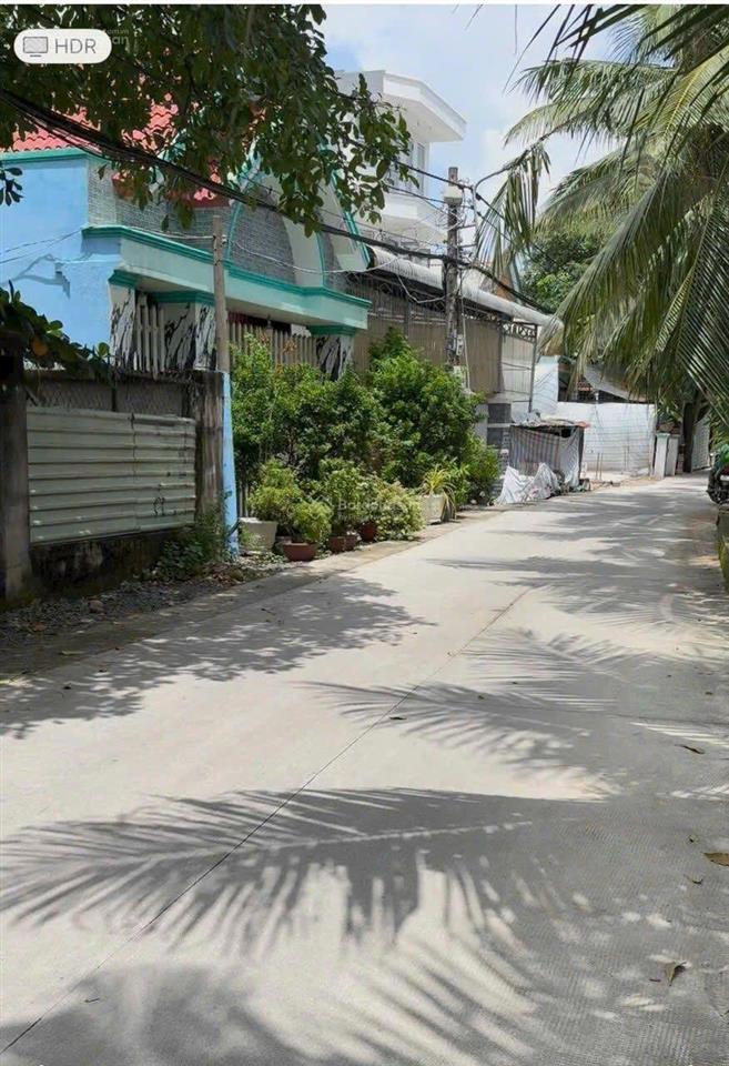 Bán gấp 1233m2 (1033m2 thổ cư)đất mt đường tl 52 giá 13.5 tỷ