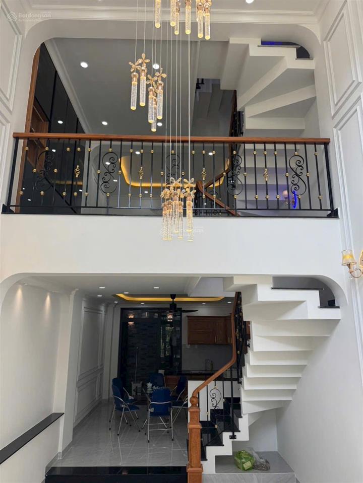 Nhà 4 tầng mới 100%, đs 40, hiệp bình chánh, 51m2 đường 7m, kdc đồng bộ, 7,x tỷ