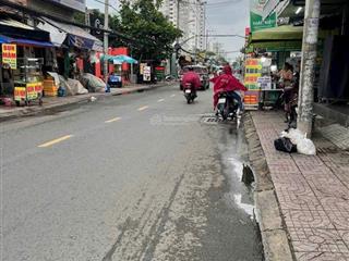 Chính chủ cần bán nhà mặt tiền lê văn lương xã nhà bè. giá nhỉnh 15tỷ, đang có hđ thuê 22tr/tháng