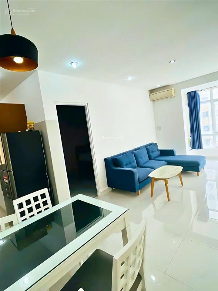 Căn hộ sky garden, đẹp y hình, 2pn 2wc, sổ hồng riêng, giá 4.5 tỷ vị trí đẹp, ở ngay
