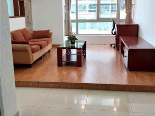 Cho thuê sky garden 3 phòng ngủ, view hồ bơi, giá 13,5tr, miễn phí gửi xe, cách trường rmit 1km