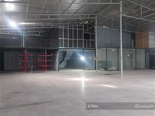 Cho thuê kho ngũ hiệp thanh trì dt 600m2 xe công đỗ cửa giá 36tr/th