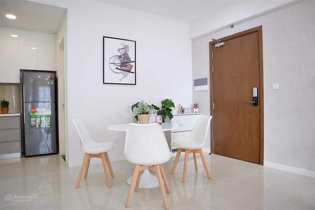 Cho thuê căn hộ masteri millennium 2pn2wc full nội thất đẹp giá 18tr/tháng  0972 443 ***