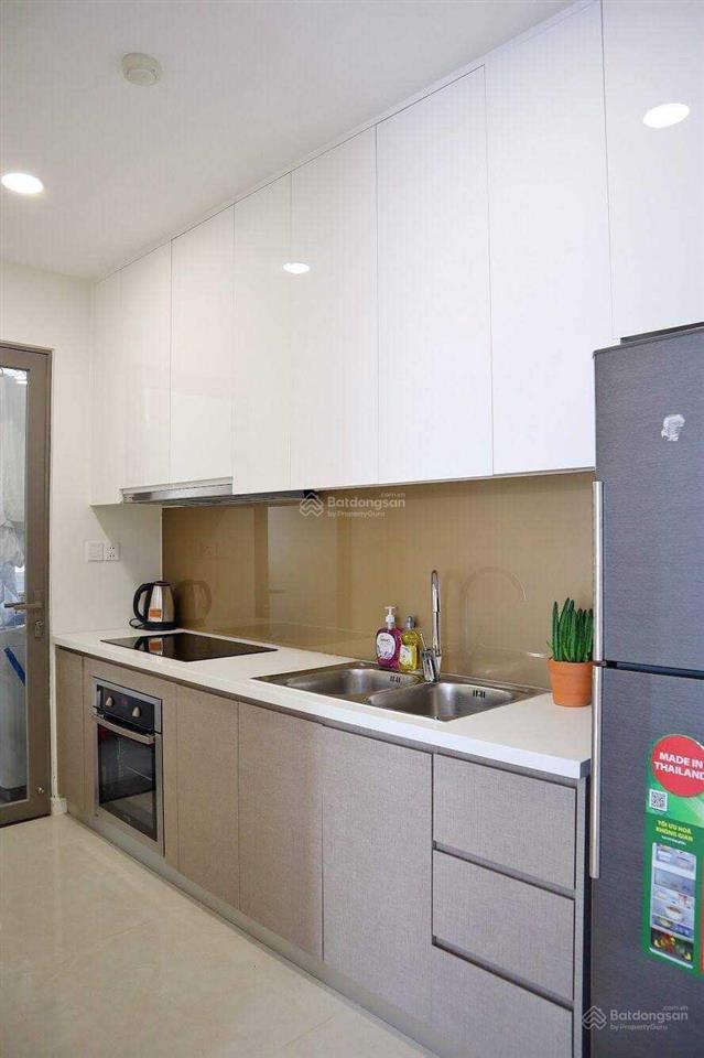 Cho thuê căn hộ masteri millennium 2pn2wc full nội thất đẹp giá 18tr/tháng  0972 443 ***