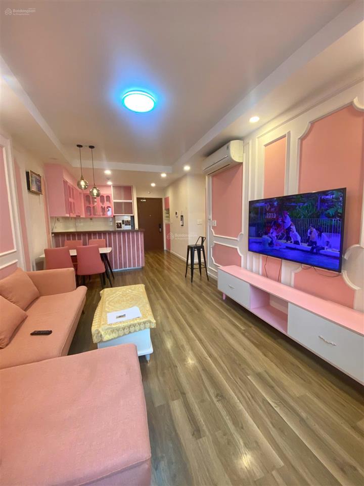 Bán gold view 1 pn view hồ bơi và sông bvđ, full nt mớiban công lớn giá 5.5 tỷ bao hết0972 443 ***