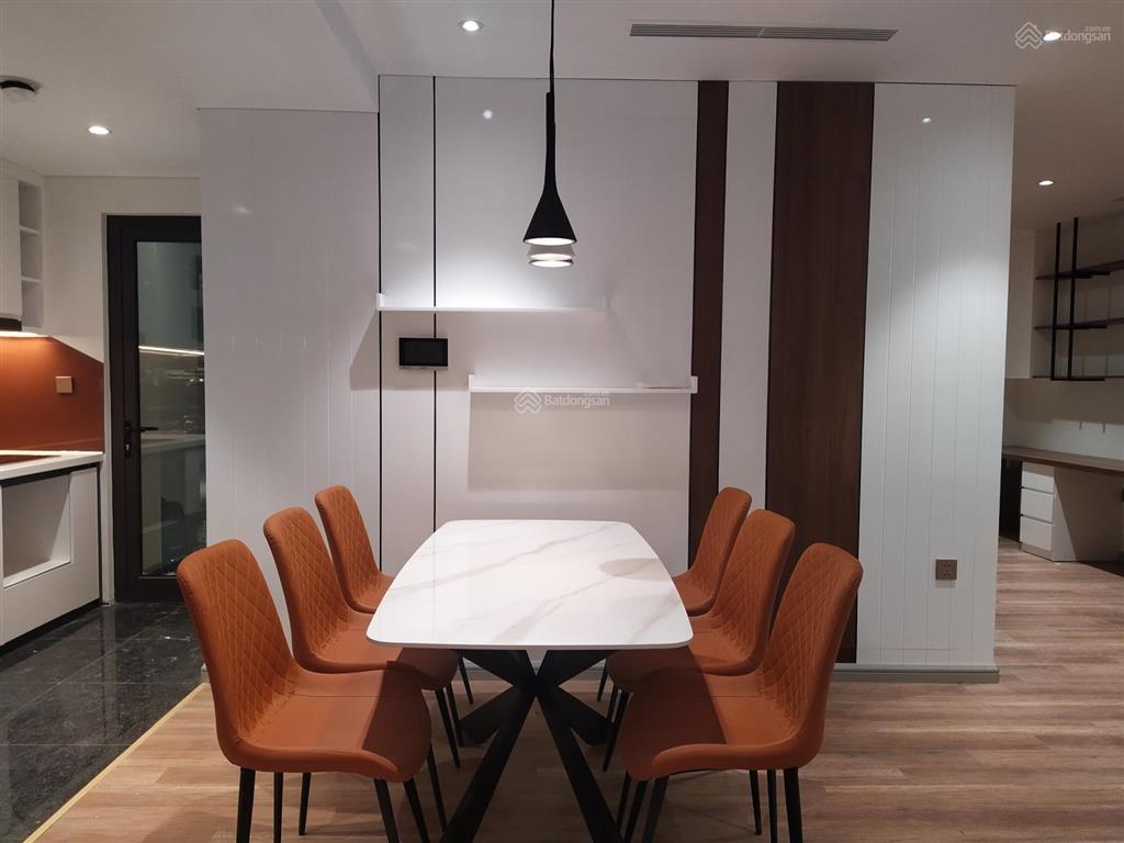 Bán gấp cắt lỗ căn hộ chung cư tại the lancaster  20 núi trúc, 143m2, 3pn, tầng cao, 0941 882 ***