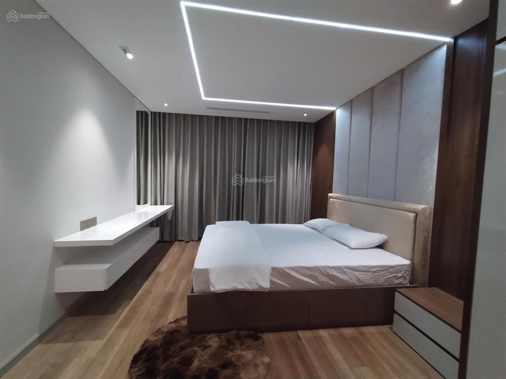 Bán gấp cắt lỗ căn hộ chung cư tại the lancaster  20 núi trúc, 143m2, 3pn, tầng cao, 0941 882 ***