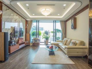 Bán căn "hoa hậu" cc học viện quốc phòng 136m2, 3pn full nội thất đẹp, bc đông nam, giá 9,4 tỷ