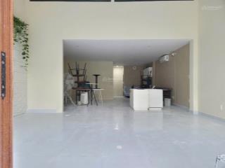 Nhà nguyên căn . diện tích lớn . 6 x 20 phù hợp vpcty . spa . kho vận chuyển  kdc bình lợi.