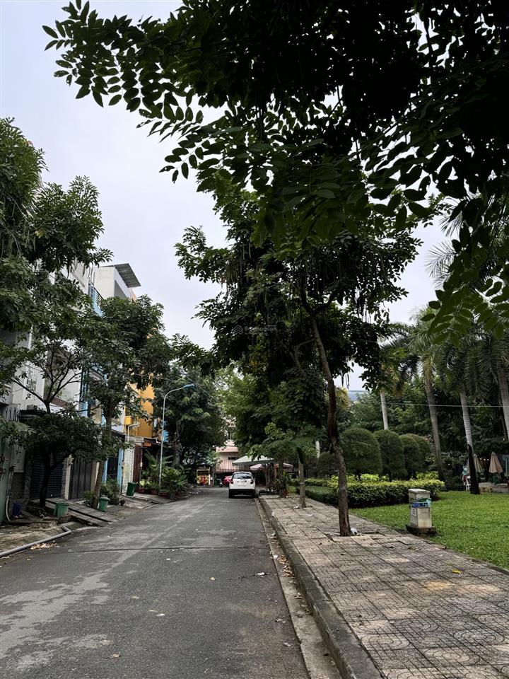 Cho thuê nhà nguyên căn khu dân cư bình lợi, phường 13, bình thạnh.  ngang 5m x 20m  dtcn 100m