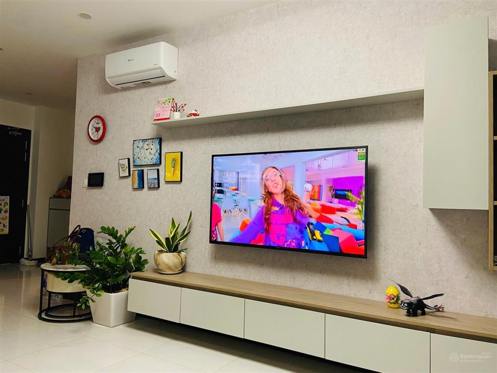 Bán căn hộ 2pn giá 2.3 tỷ full nội thất, bao thuế phí. hỗ trợ vay ngân hàng lãi suất thấp