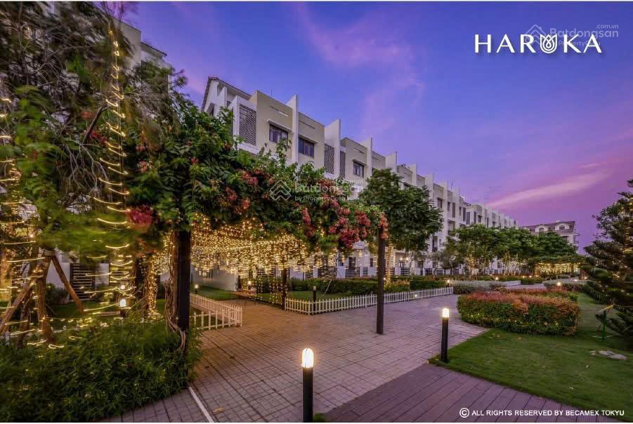 Bán nhà phố haruka midori park, 1 trệt 3 lầu 1 sân thượng, dt đất 114m2, giá 10,3 tỷ