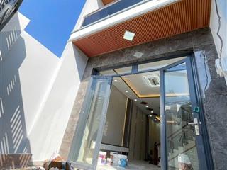 Nhà mới xây 100% hẻm xe hơi thông phạm thế hiển ra âu dương lân q8