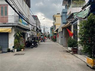 Nhà 2 mặt tiền đường đỗ hành, p.trung mỹ tây, quận 12, 10,6mx13m, 2 căn cấp 4, giá 6.190 tỷ