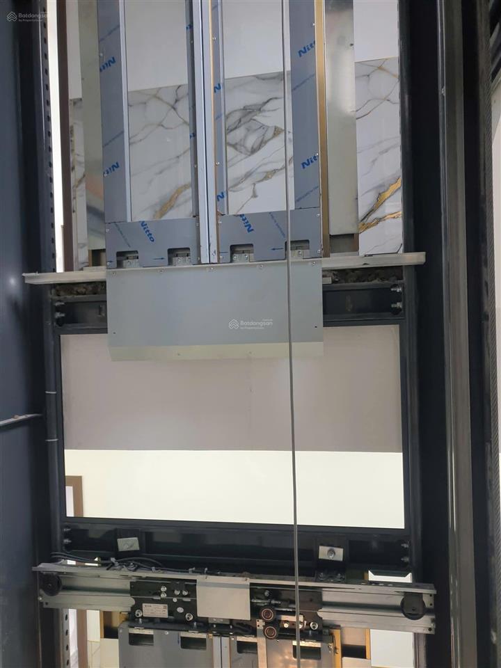 Siêu phẩm góc 2 mặt tiền tân thới nhất 5, quận 12. đúc 6 tầng. có thang máy. giá 9.390 tỷ