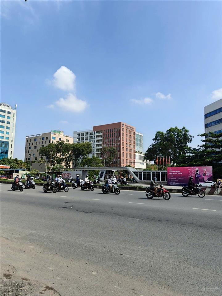 Bán nhà mặt tiền tô ký, p.trung mỹ tây, q12, có thang máy, 6mx23m, đúc 6 tầng, giá  13.690 tỷ