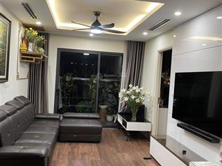 Chính chủ bán nhanh căn 2 ngủ 80m2 đông nam 5,75 tỷ full đồ cc imperia garden