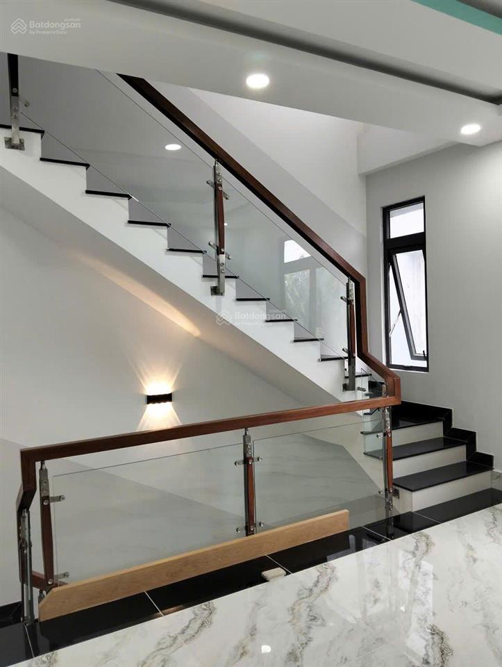 Nhà cho thuê tại phúc an city  thích hợp ở hoặc mở văn phòng