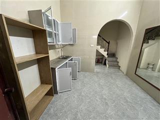 Cho thuê nhà riêng trên phố đông tác