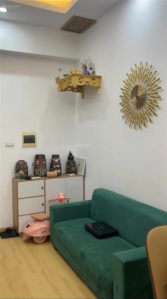 Chính chủ bán căn tầng 9 tòa ct10c, đại thanh, sổ đỏ, 56m tk 2pn,2vs. nhà đẹp. giá 3,65 tỷ