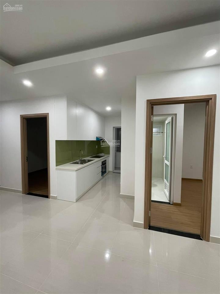Hot! chủ gửi bán căn lavita charm 2pn chỉ 4.2 tỷ hđmb, view lm81 siêu chill. 0704 589 ***