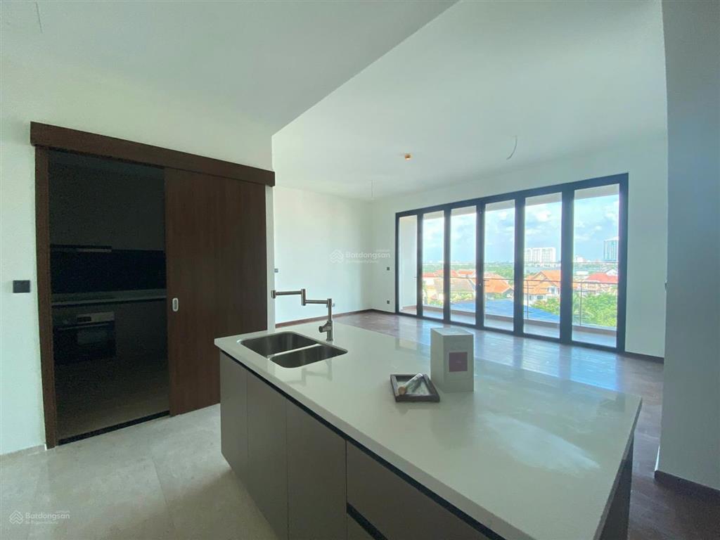 Bán gấp siêu phẩm căn hộ 3pn 147m2 tại d'edge thảo điền, 18 tỷ đã có sổ.  0704 589 ***