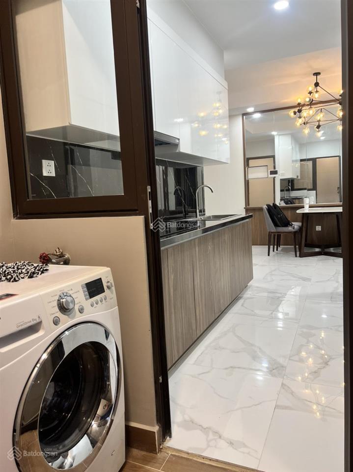 Opal boulevard 2pn  2wc  full nt mát mẻ xách vali vào ở 0931 866 ***