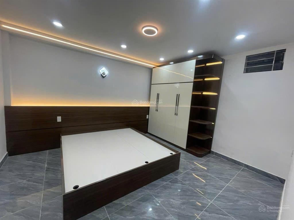 Nhà chính chủ gửi bán tại hà huy giáp, quận 12, 3 phòng ngủ, nhà mới, ở lâu dài