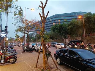 Bán đất miếu đầm, chia lô hay xây ccmn quá đẹp, 106m, mt 8m, ô tô dừng đỗ cách 80m, chỉ 16.5 tỷ