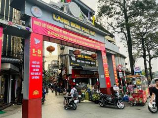 Đất hiếm ngõ 8 lê quang đạo, thông tứ tung, kinh doanh sầm uất, ô tô vào nhà, 103m, mt 7.5m, giá đt