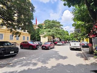 Bán đất mễ trì, ô tô tránh, xây toà vp siêu đẹp, 111m, mt 10m, giá đầu tư rẻ nhất khu chỉ 34 tỷ