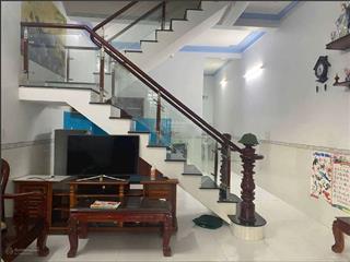 Bán nhà 1 trể,1 lầu, phú mỹ phường bình dương tphcm giá 2 tỷ 700 2,7 tỷ80 m² gia đình về bắc để lại