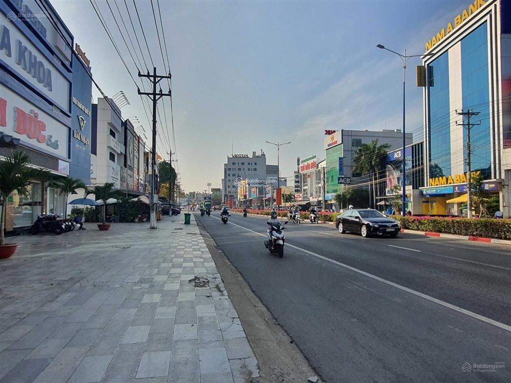 95 tỷ mặt tiền đại lộ bình dương vị trí hiếm có nhất, 16x35m, thổ cư 95% giá tốt nhất hiện tại