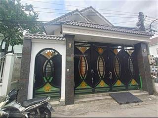 Cần bán gấp nhà mái thái 172m2 2p ngủ 3 toilet nguyễn tri phương tdm nay giảm còn 5 tỷ gc