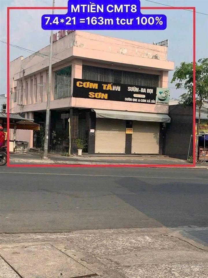 Chủ ngộp cần bán gấp
mt cmt8 ngay ngã 6 dt 7.4x21=163m2 full thổ cư lô gốc 2 mt,khu kinh do