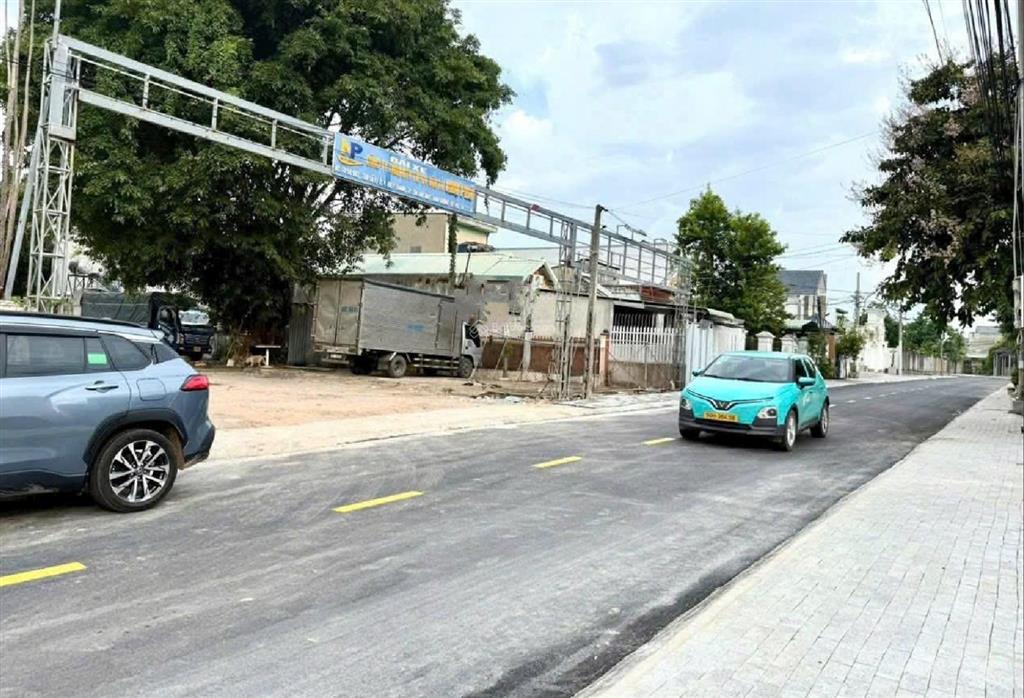21,5 tỷ siêu vip mặt tiền hẻm heo mọi (hẻm 121), nhựa 6m thông, con đường biệt thự, giá rẻ hẻm 121