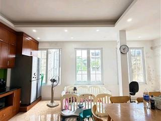 Bán nhà mặt phố cầu gỗ, hoàn kiếm, diện tích  150 m x 5 tầng, măt tiền 8m, giá 100 tỷ.